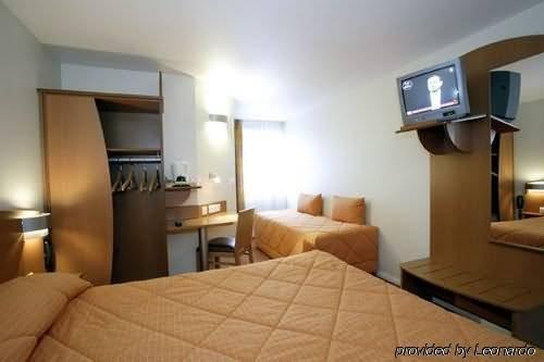 Hotel Kyriad Nord Rennes